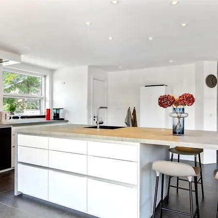 Kaelle - 500m From The Sea By Interhome